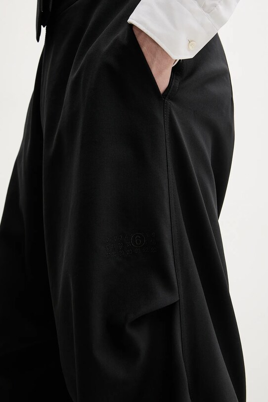 Вълнен панталон MM6 Maison Margiela SH0KA0037.M35080 черен