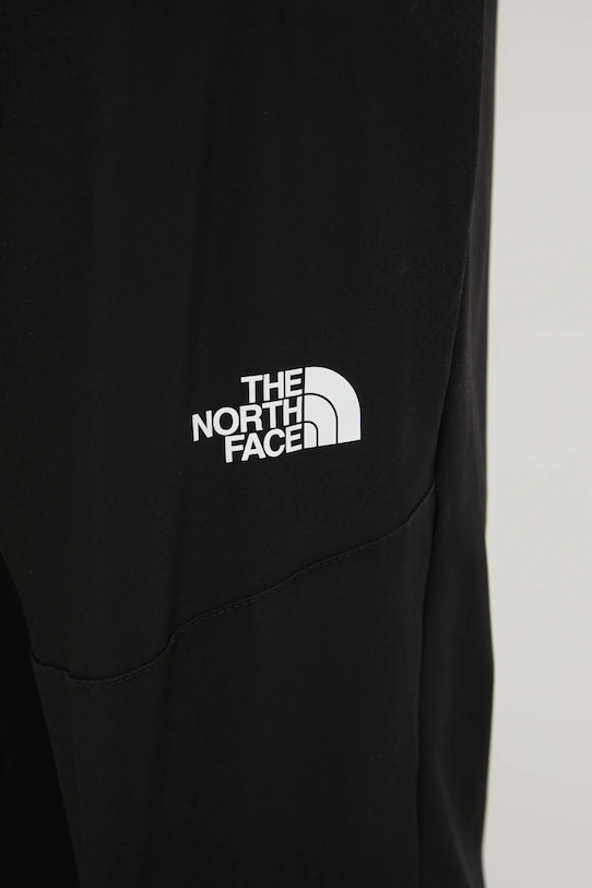 The North Face spodnie sportowe Mountain Athletics czarny NF0A8BGNJK31