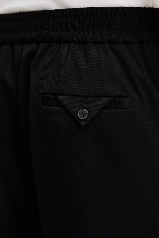 Шорты HUGO чёрный 50540339