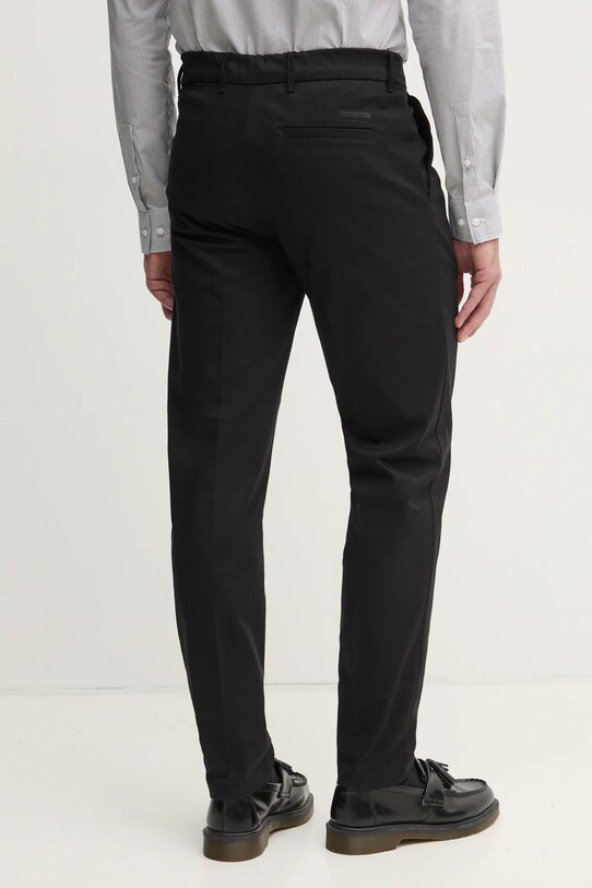 Calvin Klein spodnie K10K114104 czarny SS25