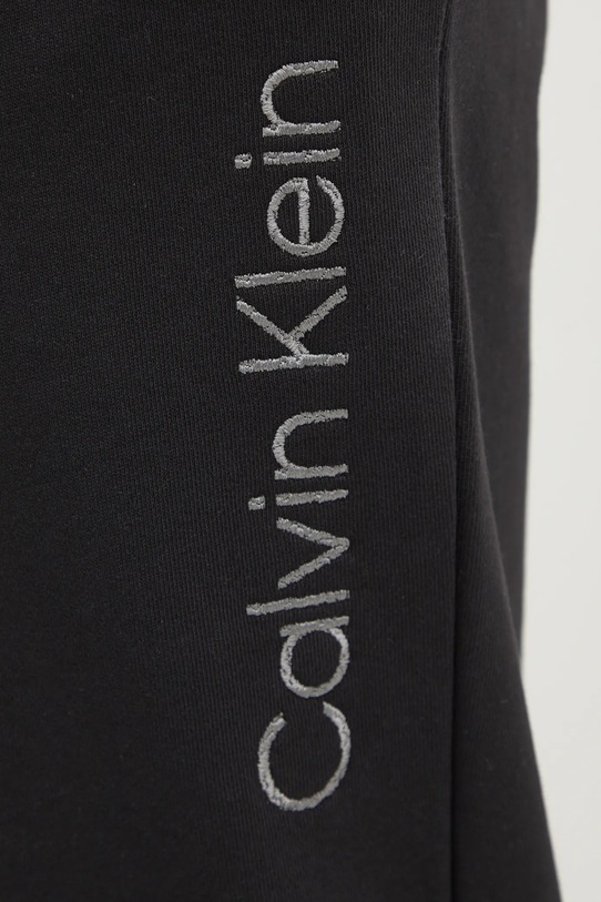 Bavlněné tepláky Calvin Klein černá K10K114254