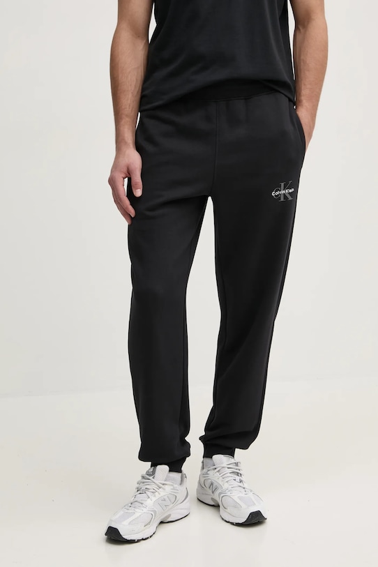 Calvin Klein Jeans melegítőnadrág nyomtatásos fekete LV040BM802