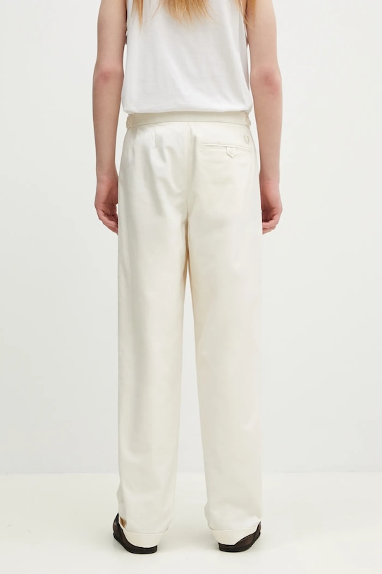 Odzież Fred Perry spodnie T9128.560 beżowy