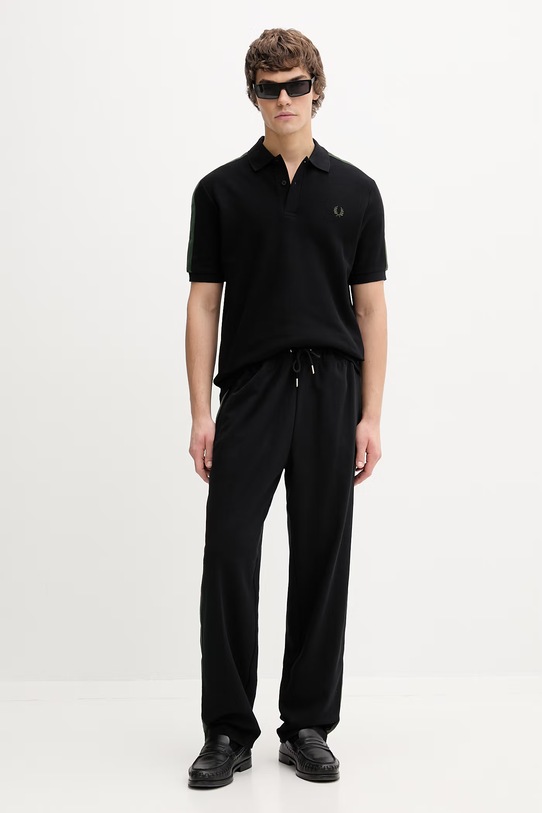 Fred Perry spodnie dresowe T9511.102 czarny SS25