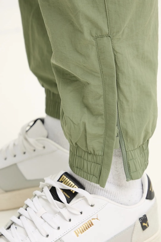 Karl Kani pantaloni de trening verde 60060039