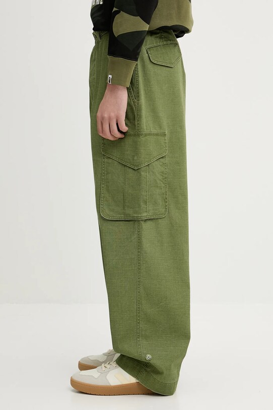 Памучен панталон Kenzo FF55PA2459GD.48 зелен SS25