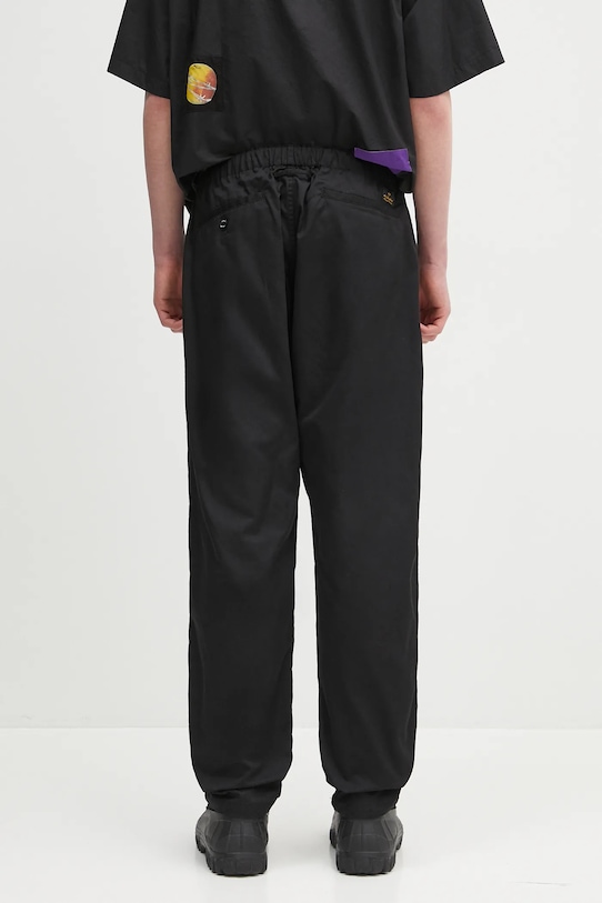 Îmbrăcăminte Undercover pantaloni Pants US1E4592.1 negru