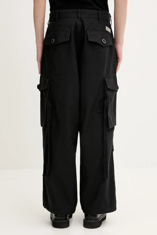 Одяг Бавовняні штани NEIGHBORHOOD Wide Cargo Pants 251SPNH.PTM06 чорний