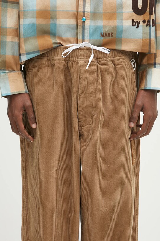 Hlače od samta AAPE Now Woven AAPPTMB620XXN smeđa