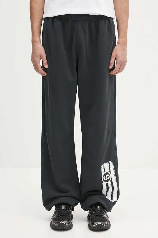 MM6 Maison Margiela spodnie dresowe gładkie czarny SH2KA0033.M25004.900