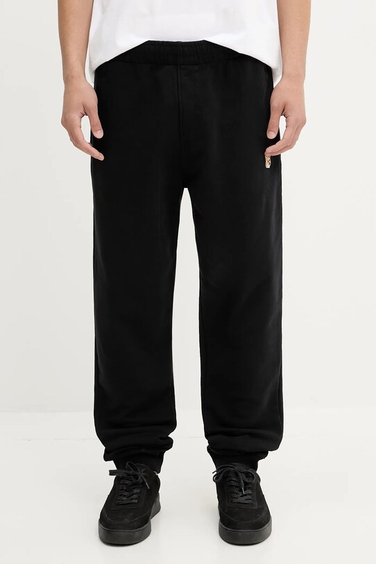 Maison Kitsuné spodnie dresowe bawełniane Fox Head Patch Regular gładkie czarny LM01114KM0001