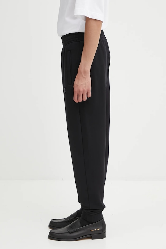 Bavlnené tepláky Maison Kitsuné Bold Fox Head Patch Comfort MM01125KM0321 čierna SS25
