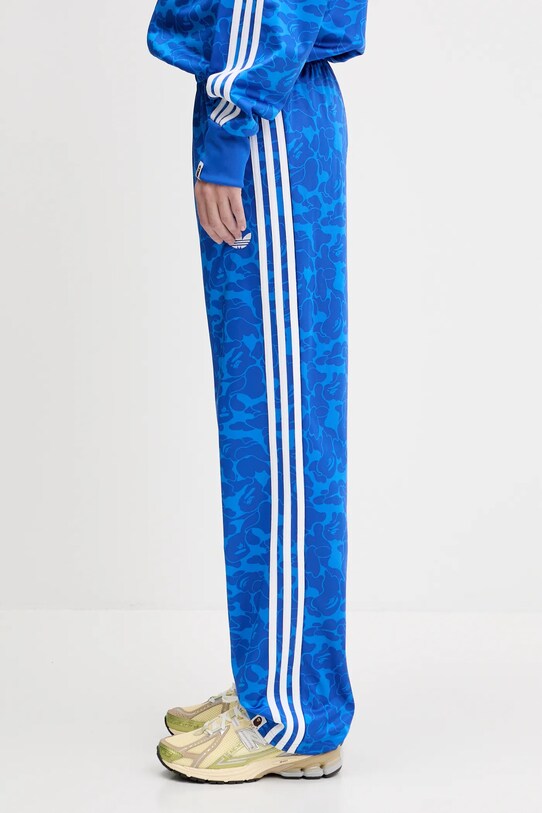 adidas Originals X BAPE SSTR PACK spodnie dresowe niebieski JN7126