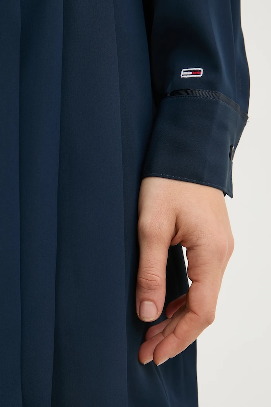 Šaty Tommy Jeans DW0DW19474 námořnická modř