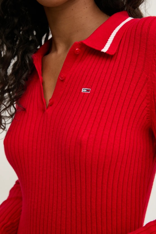 Tommy Jeans sukienka z domieszką wełny DW0DW19476