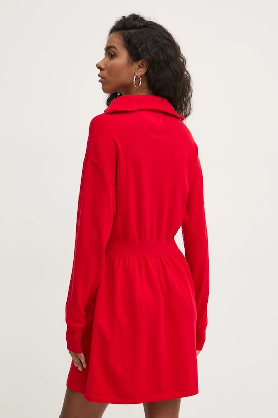 Îmbrăcăminte Tommy Jeans rochie din amestec de lână DW0DW19480 rosu