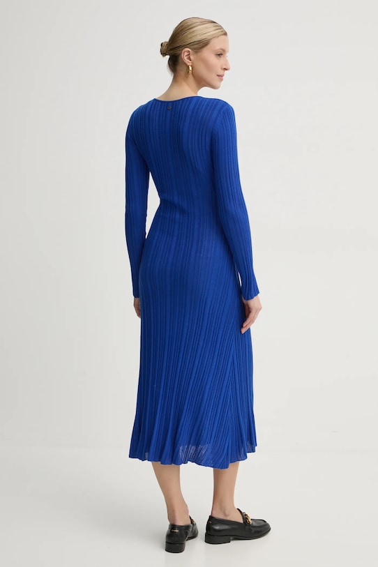 Odzież Pepe Jeans sukienka z domieszką jedwabiu NATASHA PL953642 niebieski