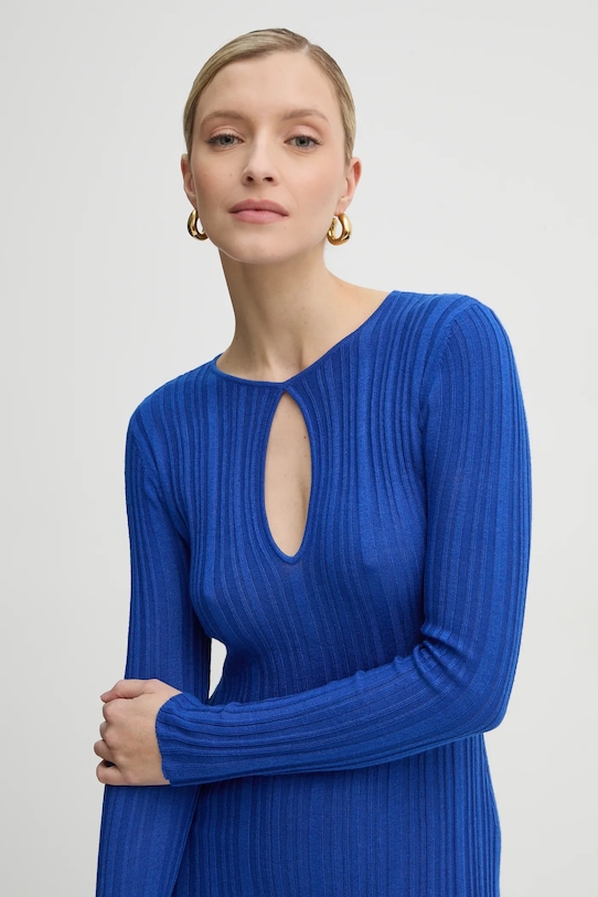 Šaty s příměsí hedvábí Pepe Jeans NATASHA modrá PL953642