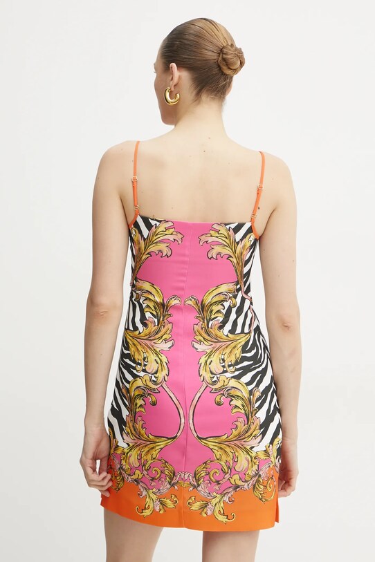 Oblečenie Šaty Versace Jeans Couture 78HAO9P7.NS651 ružová