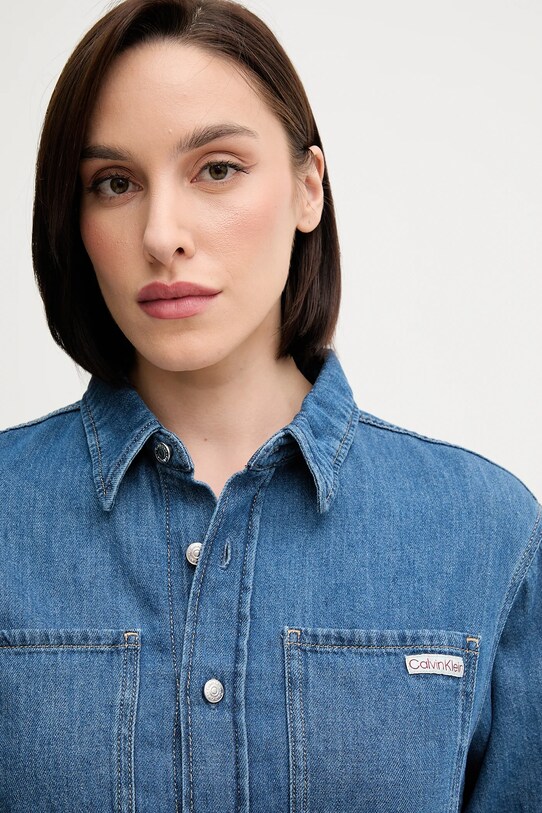 Šaty s příměsí lnu Calvin Klein Jeans modrá J20J225169