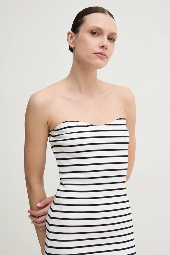 Calvin Klein Jeans sukienka biały J20J225263