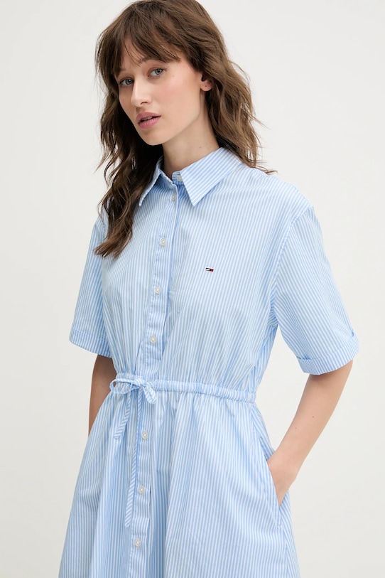 Tommy Jeans sukienka bawełniana niebieski DW0DW20617