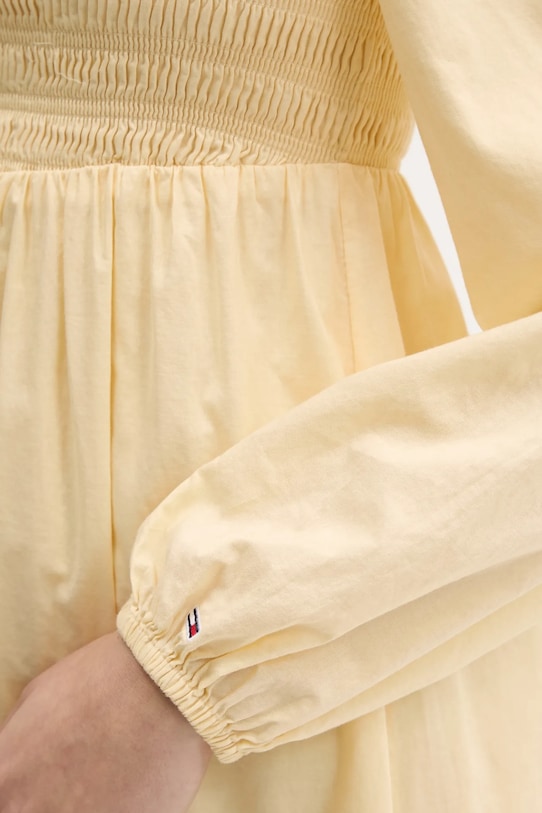 Памучна рокля Tommy Jeans DW0DW21335 жълт