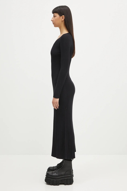 Samsoe Samsoe rochie Sacheryl V-Neck F25100046 negru SS25