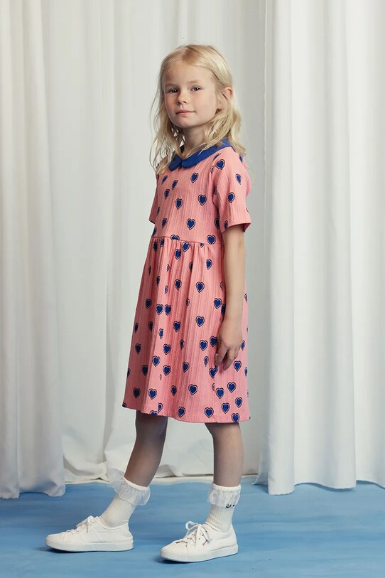 Хлопковое детское платье Mini Rodini Outlined hearts короткий розовый 2525011028
