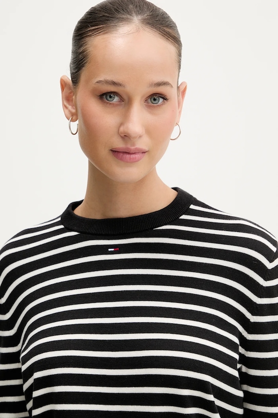 Tommy Jeans sweter bawełniany czarny DW0DW20159