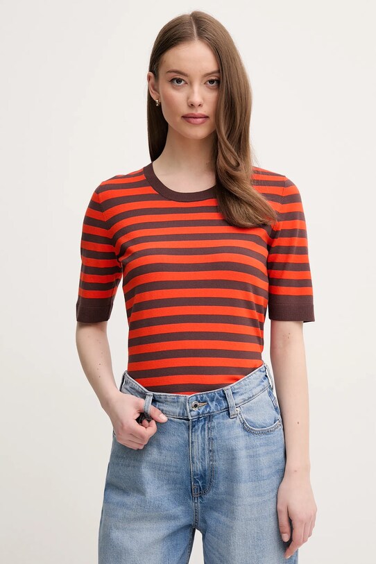 Sisley tricou cu modele rosu 17Q3L105R