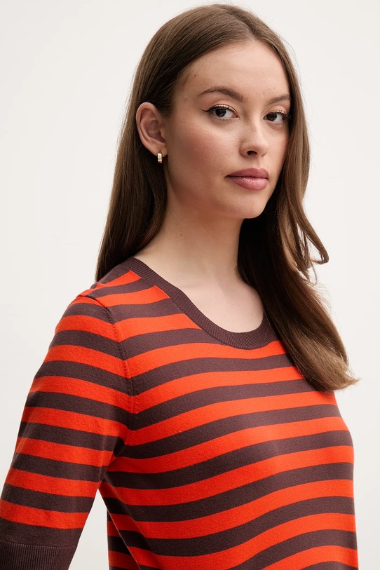 Футболка Sisley красный 17Q3L105R