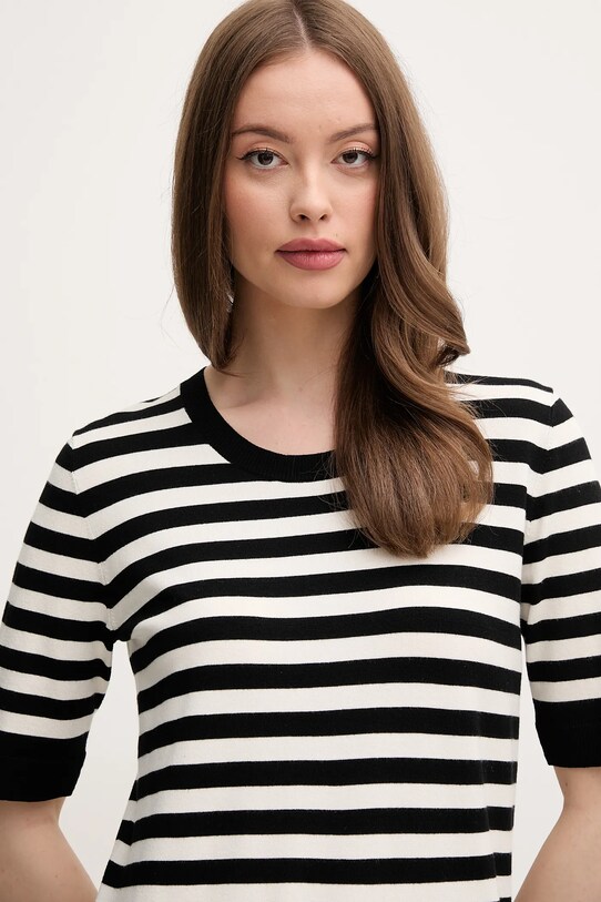 Sisley tricou negru 17Q3L105R