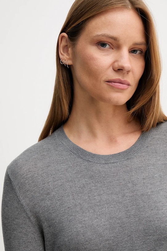 United Colors of Benetton sweter z dodatkiem jedwabiu szary 1ZRED10CP