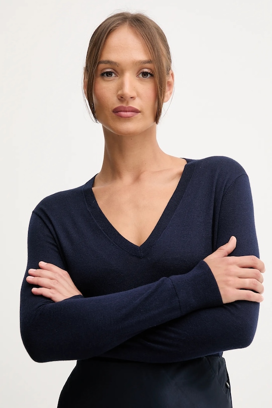 United Colors of Benetton sweter z domieszką jedwabiu granatowy 1ZRED402L