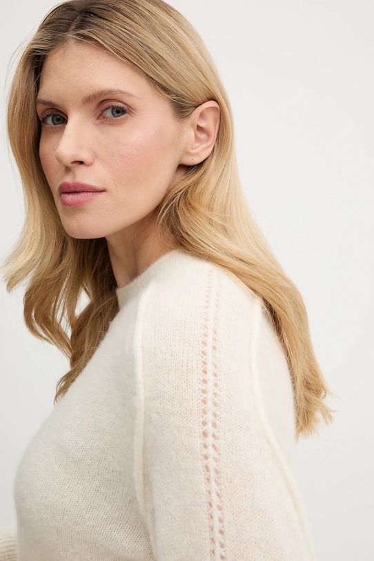 A.P.C. sweter Pull Naomie WPABE.F23283 beżowy