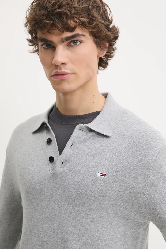 Хлопковый свитер Tommy Jeans серый DM0DM20304