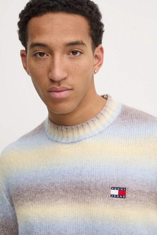 Светр Tommy Jeans блакитний DM0DM20298