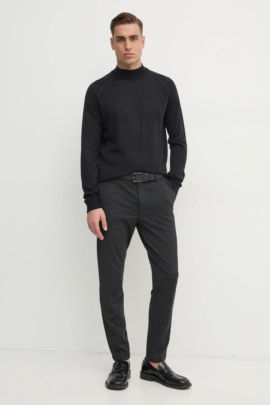 Шерстяной свитер BOSS 50531154 чёрный SS25