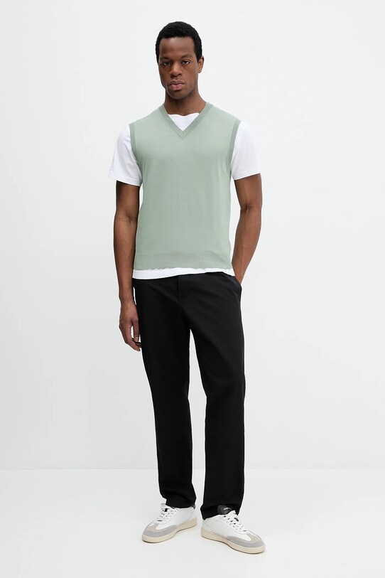 Sisley vestă 10F2S400J verde SS25
