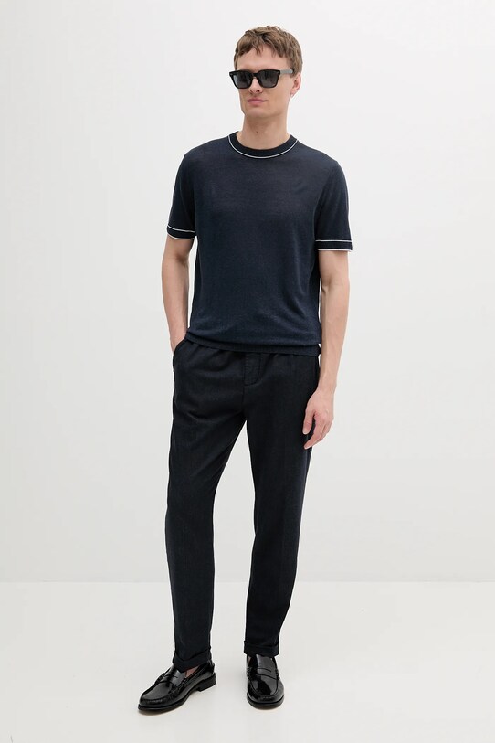 Λευκό μπλουζάκι BOSS 50537639 σκούρο μπλε SS25