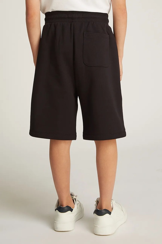 Calvin Klein Jeans szorty bawełniane dziecięce czarny IU0IU00578.104.116.PPYA