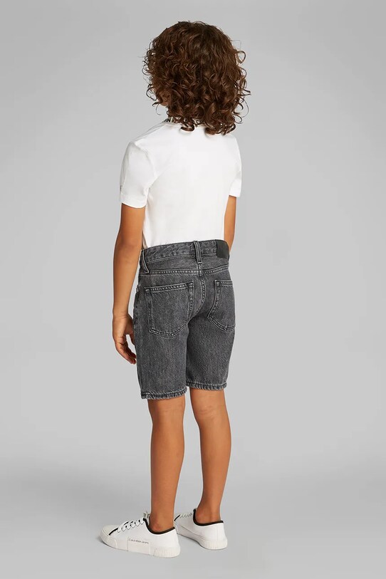 Calvin Klein Jeans gyerek farmer rövidnadrág fekete IB0IB02428.PPYA