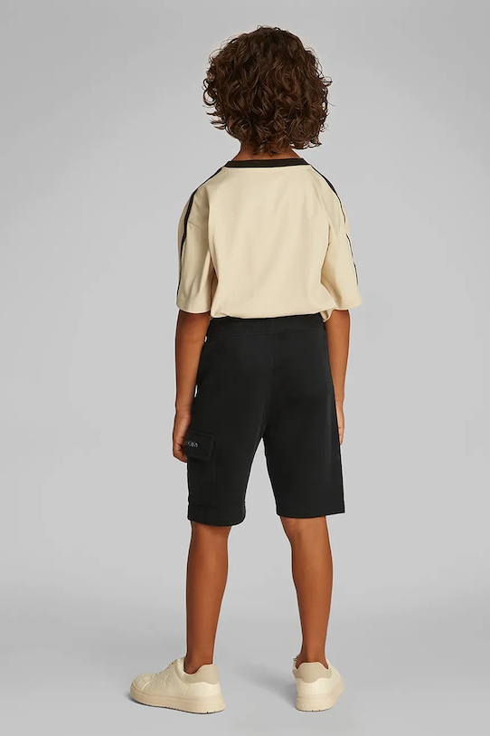 Calvin Klein Jeans pantaloni scurți din bumbac pentru copii negru IB0IB02440.PPYA
