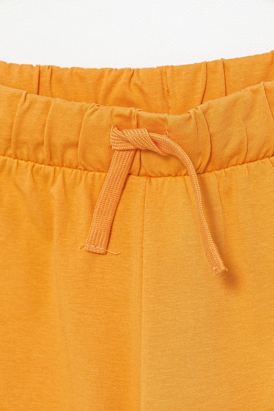 Παιδικό βαμβακερό σορτς United Colors of Benetton 3BL0C903L.G.Seasonal πορτοκαλί SS25