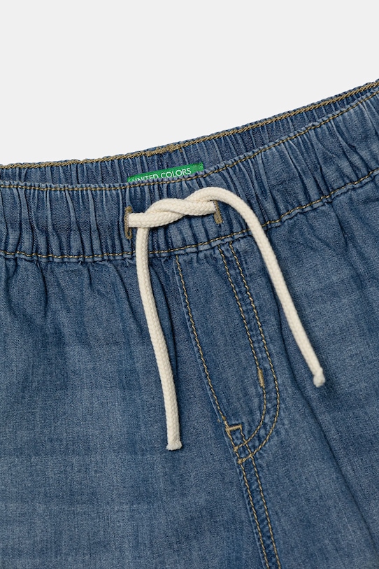 Мальчик Детские джинсовые шорты United Colors of Benetton 4DHJG9034.P.Seasonal голубой