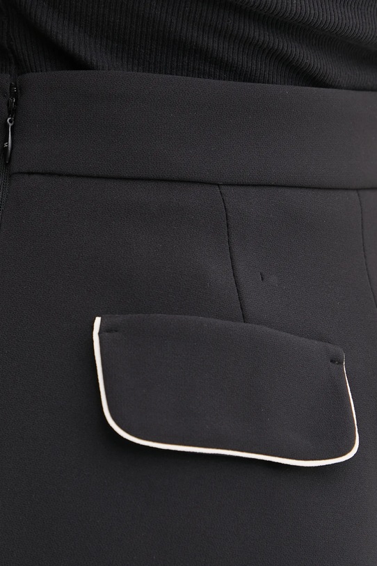 Kraťasy Elisabetta Franchi černá SH00851E2