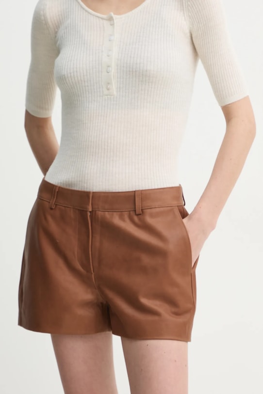 Kožené šortky Herskind Holly hladký hnědá 5469175