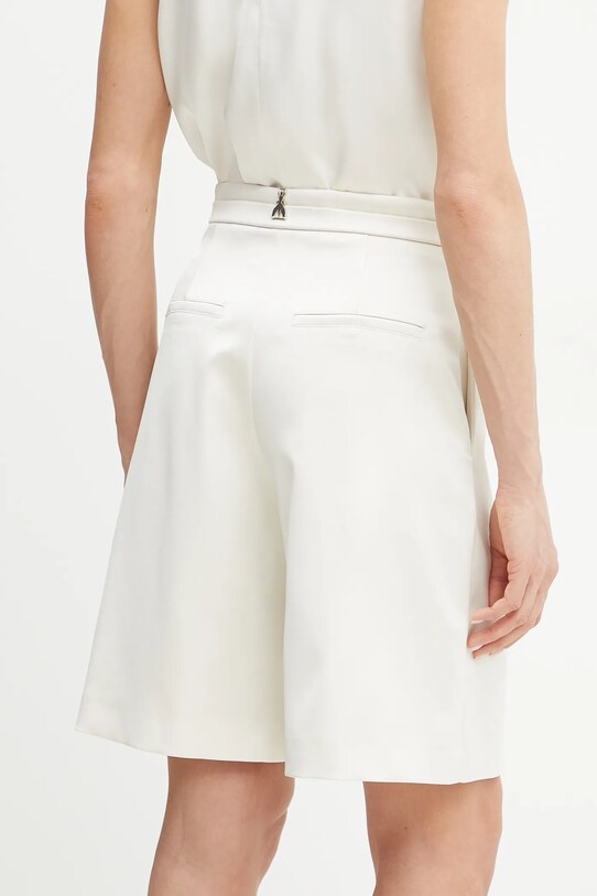 Одяг Шорти Patrizia Pepe 2P1663.A563 бежевий