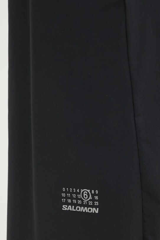 Шорты MM6 Maison Margiela x Salomon чёрный S52MU0131.M35417